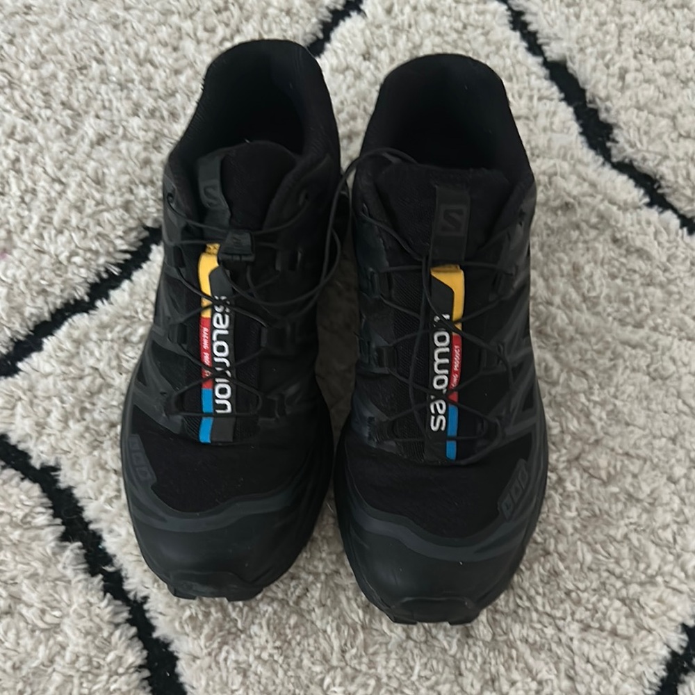 Salomon Men's Black Trail Running Shoes